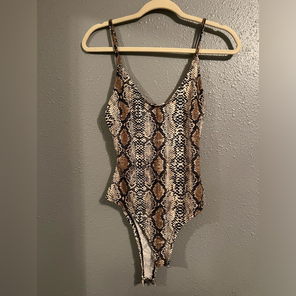 Snake print, soft body suit